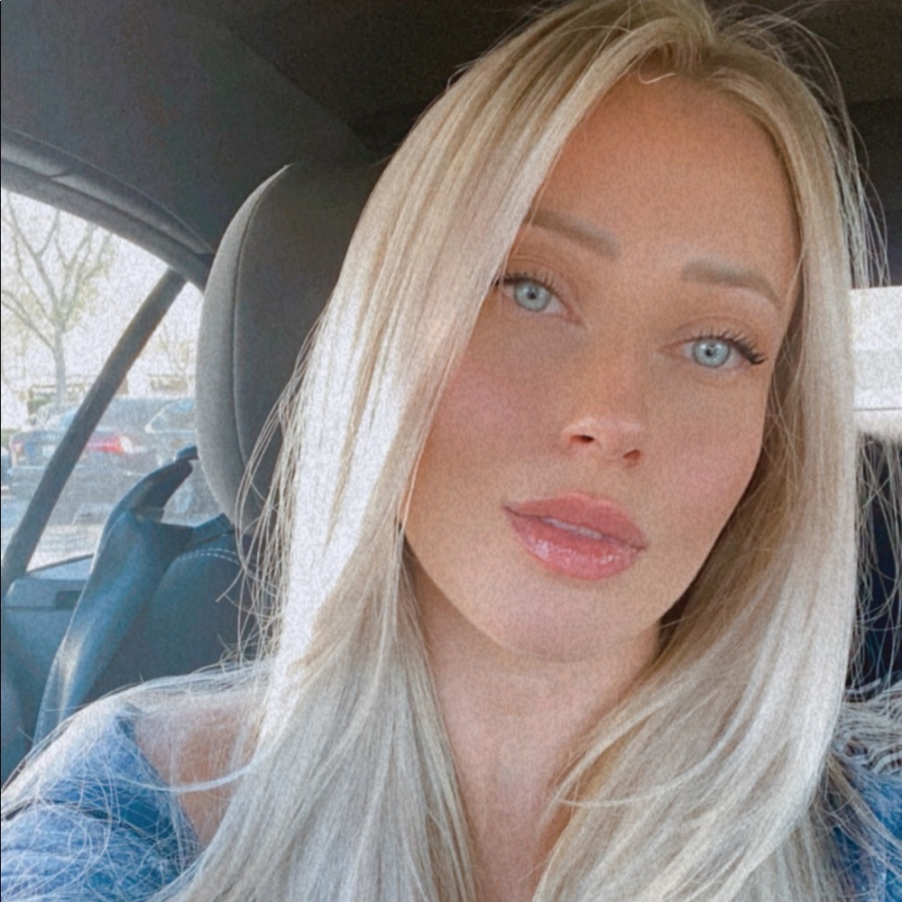 Meet your Posher, Elle